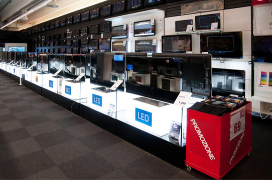 大型電子零售店