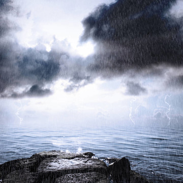 海洋中的雨和雷雨