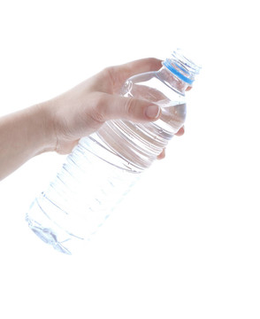 倒水