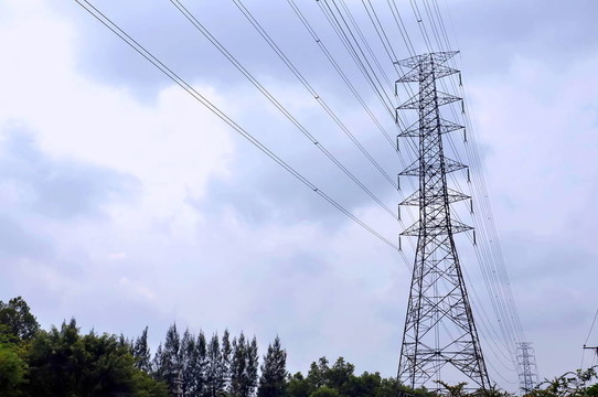 高壓電源