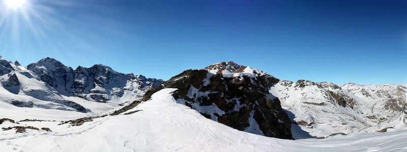 山全景
