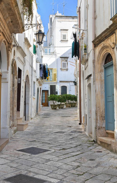 小巷。Martina Franca。普利亞。意大利.
