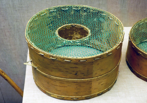 魚洞