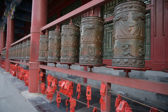 轉經(jīng)輪