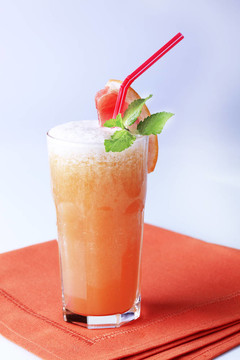 冰鎮(zhèn)飲料
