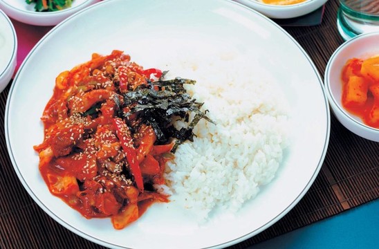 食品和菜肴