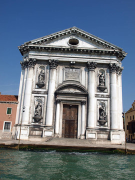 我gesuati教堂（Sta Maria del Rosario）在威尼斯Zattere
