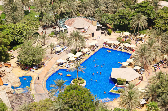 UAE；酒店娛樂區(qū)；游泳池；迪拜