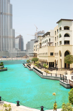 迪拜市中心的阿拉伯風格酒店；UAE