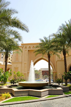 迪拜市中心的阿拉伯風格酒店；UAE