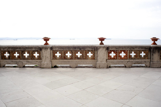 城垛；Miramare castle