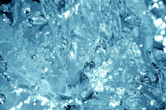 流動的水