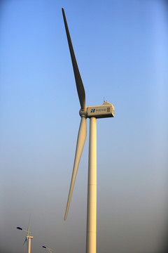 風(fēng)力發(fā)電機(jī)
