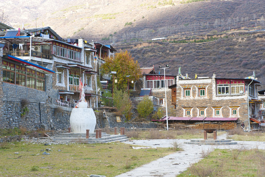 馬爾康藏族西索民居 卓克基土司
