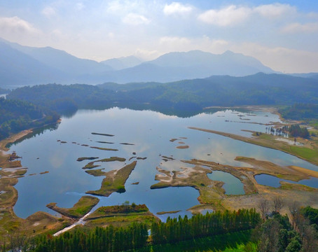 航拍安徽黃山宏村秋色風(fēng)光