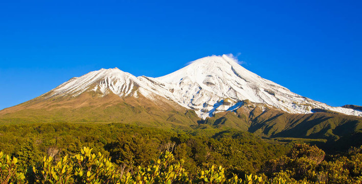 山埃格蒙特或塔拉納基山