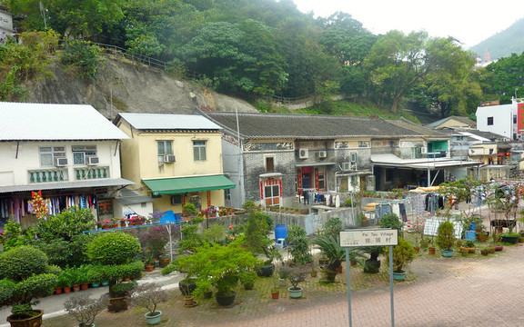 排頭村