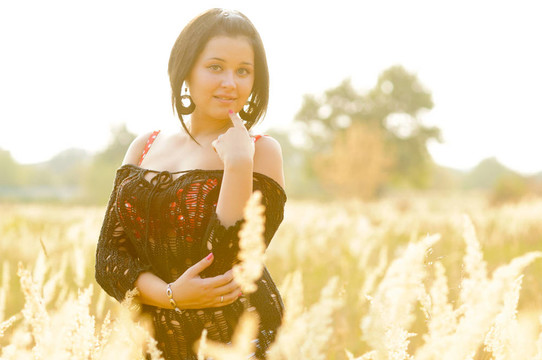 美麗的時(shí)尚女孩的照片