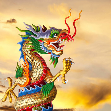 中國式龍雕像