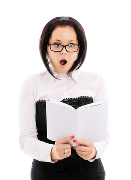 讀一本書的女人