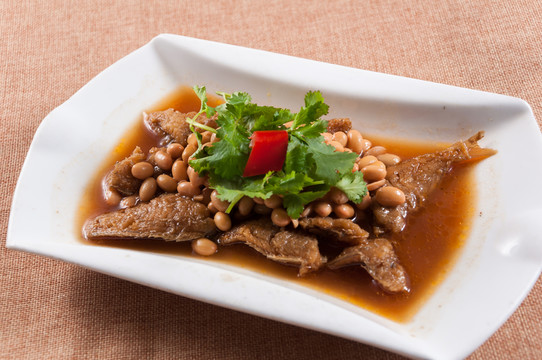 黃豆小魚