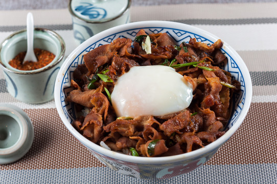 丼飯