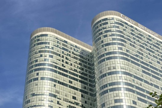巴黎新中心的現(xiàn)代建筑