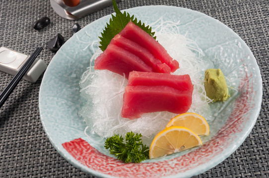 鮪魚刺身
