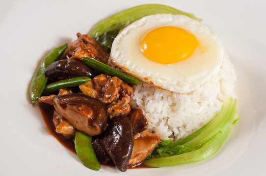 香菇雞飯