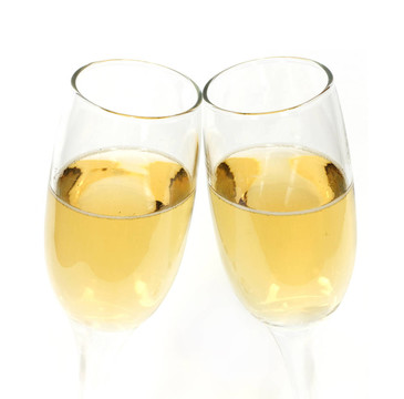 一副香檳酒杯祝酒
