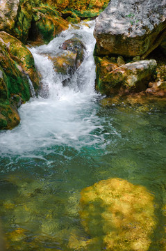 山區(qū)河流