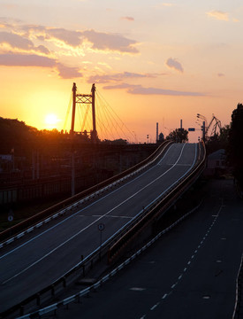 道路和日落