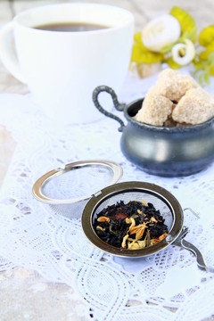 一個(gè)芬芳的紅茶濾網(wǎng)