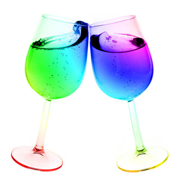 白色背景葡萄酒的分離式抽象彩色葡萄酒