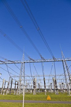 農(nóng)田發(fā)電廠
