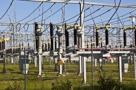 農(nóng)田發(fā)電廠