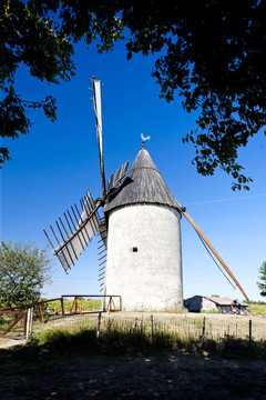 風(fēng)車；旺薩克；Aquitaine；法國(guó)
