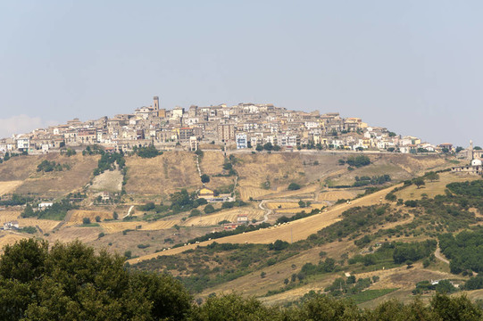 Forenza（波坦察；巴斯利卡塔大區(qū)；意大利）在夏天