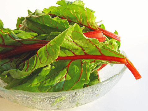 對(duì)甜菜葉碗