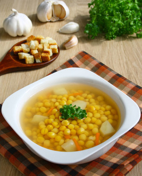 豌豆湯。
