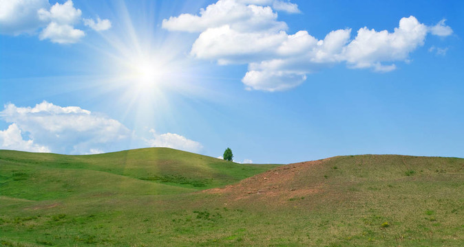 丘陵夏季景觀