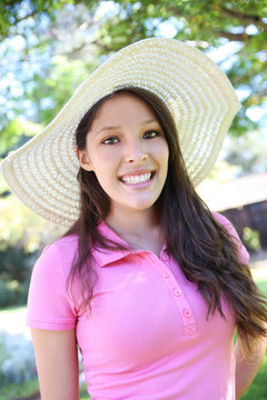 漂亮的Young Hispanic Woman