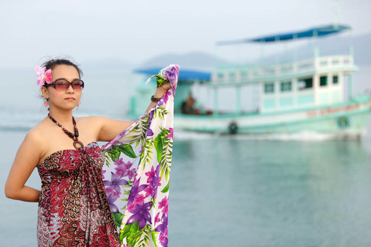 與船上的女人