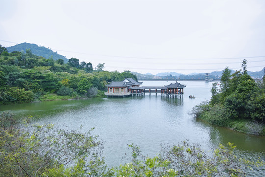 湖心亭