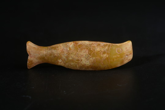 玉魚 唐代玉魚
