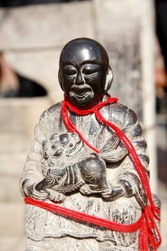 石雕佛像