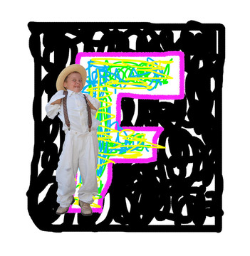 字母F。