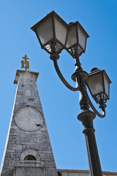 圣賈科莫尖塔的教堂。Barletta。Apulia。