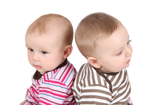 嬰兒