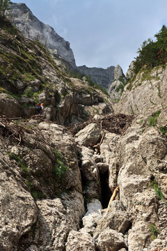 山旅游